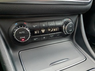 фото Mercedes-Benz CLA (C/X117) 2018