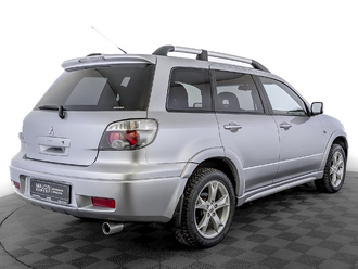 фото Mitsubishi Outlander I 2006