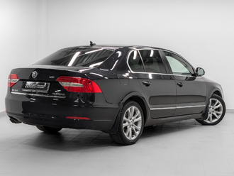 фото Skoda Superb II 2013