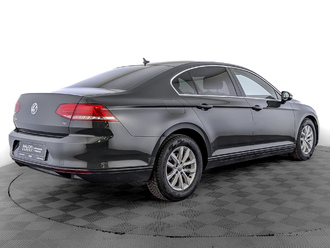 фото Volkswagen Passat B8 2017