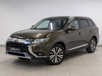 фото Mitsubishi Outlander III 2019