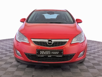 фото Opel Astra J 2012