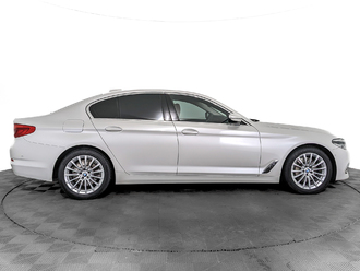 фото BMW 5 (G30/F90) 2019