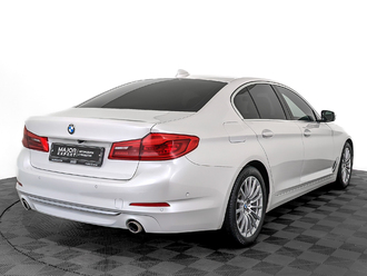 фото BMW 5 (G30/F90) 2019