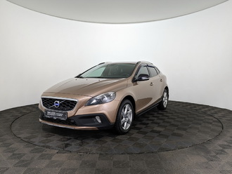 фото Volvo V40 II 2015