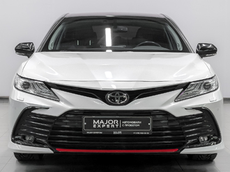 фото Toyota Camry VIII 2021