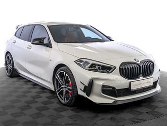 фото BMW 1 (F40) 2021