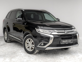 фото Mitsubishi Outlander III 2017