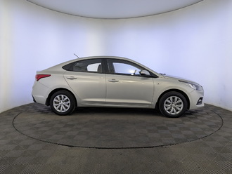 фото Hyundai Solaris II 2018