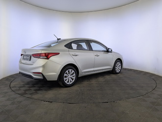 фото Hyundai Solaris II 2018