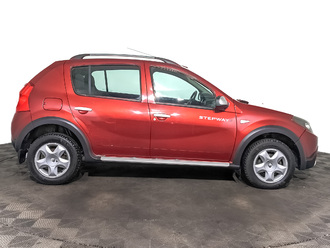 фото Renault Sandero 2011