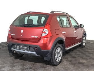 фото Renault Sandero 2011