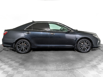 фото Toyota Camry VII 2018