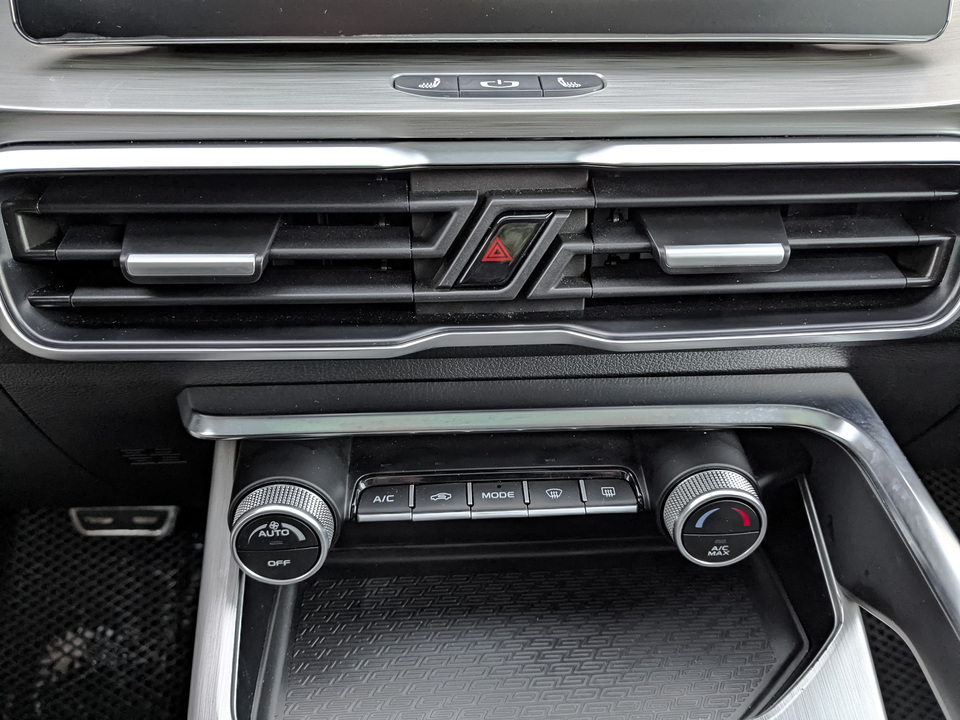 BelGee X50 с пробегом в автосалоне Форис Авто