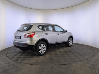 фото Nissan Qashqai I J10E 2012