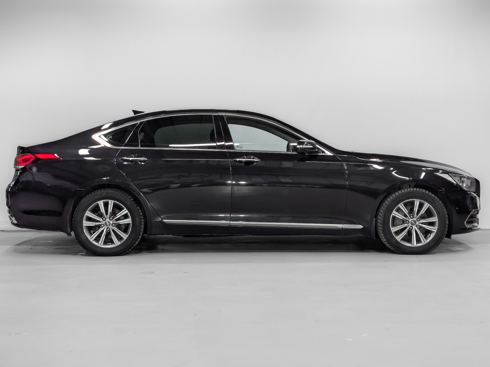 Genesis G80 с пробегом в автосалоне Форис Авто