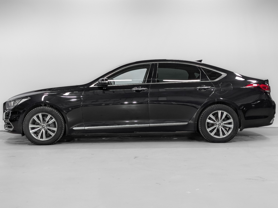 Genesis G80 с пробегом в автосалоне Форис Авто