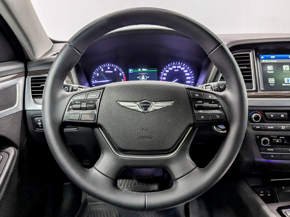 Genesis G80 с пробегом в автосалоне Форис Авто
