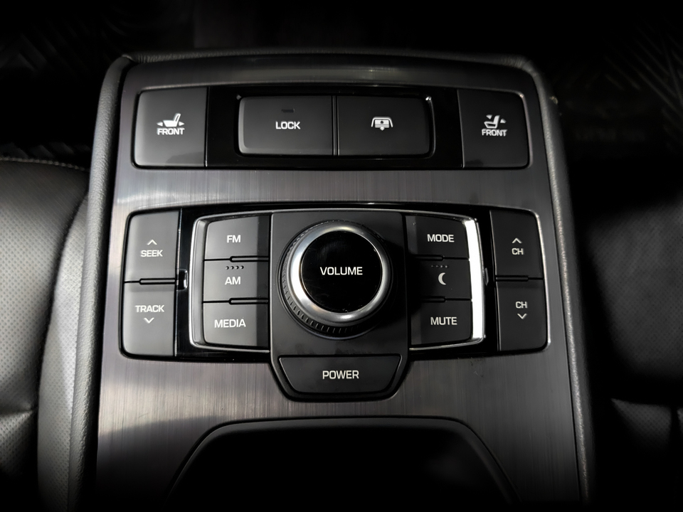 Genesis G80 с пробегом в автосалоне Форис Авто