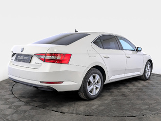 фото Skoda Superb III 2016