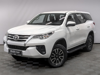 фото Toyota Fortuner II 2020