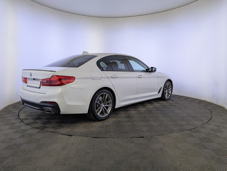 фото BMW 5 (G30/F90) 2019