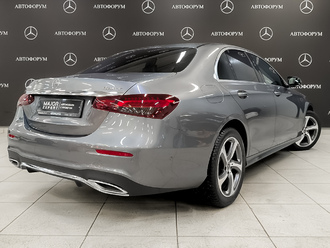 фото Mercedes-Benz E (W/S213) 2022