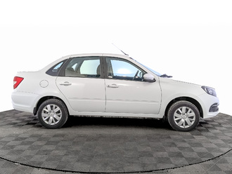 фото Lada Granta II 2023