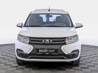 фото Lada Largus 2024
