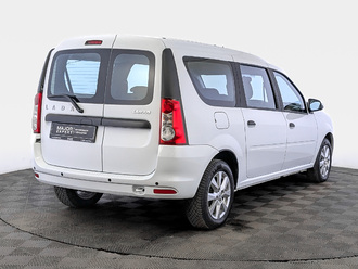 фото Lada Largus 2024