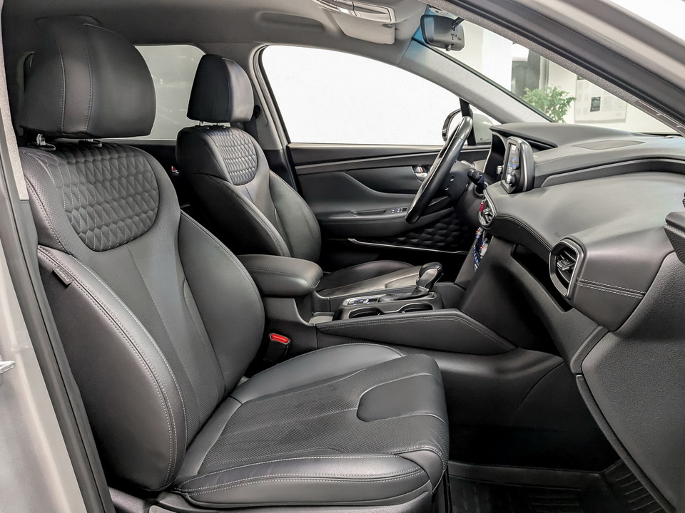 Hyundai Santa Fe с пробегом в автосалоне Форис Авто