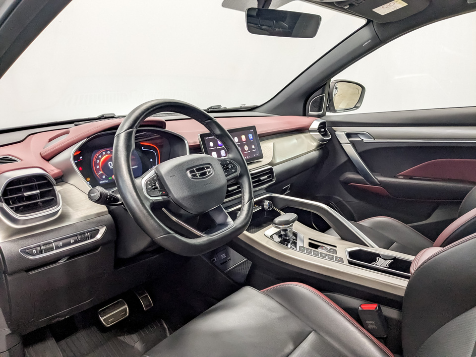 Geely Coolray с пробегом в автосалоне Форис Авто