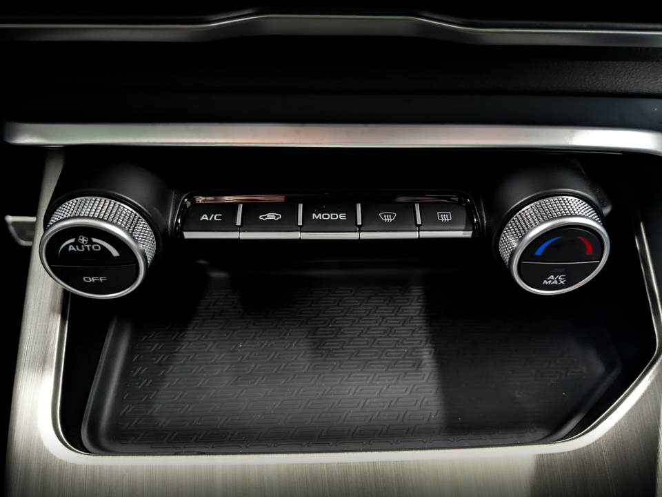 Geely Coolray с пробегом в автосалоне Форис Авто