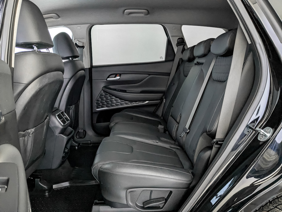 Hyundai Santa Fe с пробегом в автосалоне Форис Авто