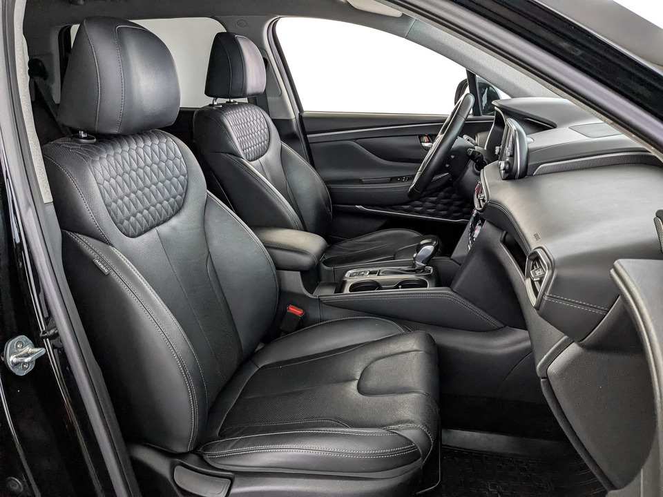 Hyundai Santa Fe с пробегом в автосалоне Форис Авто