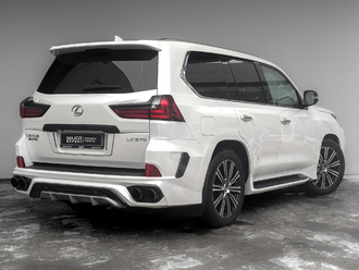 фото Lexus LX III 2018