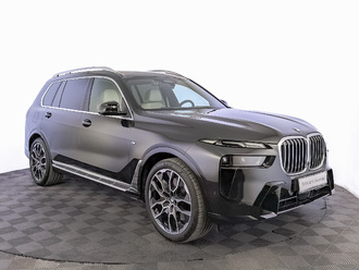 фото BMW X7 (G07) 2025