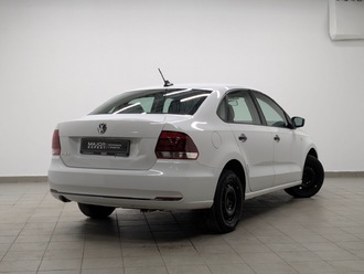 фото Volkswagen Polo Sedan 2019