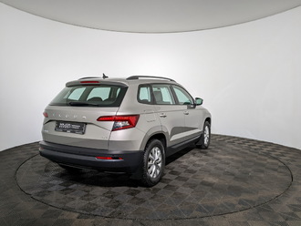 фото Skoda Karoq 2022