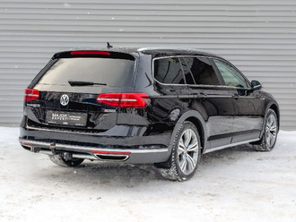 фото Volkswagen Passat B8 2018
