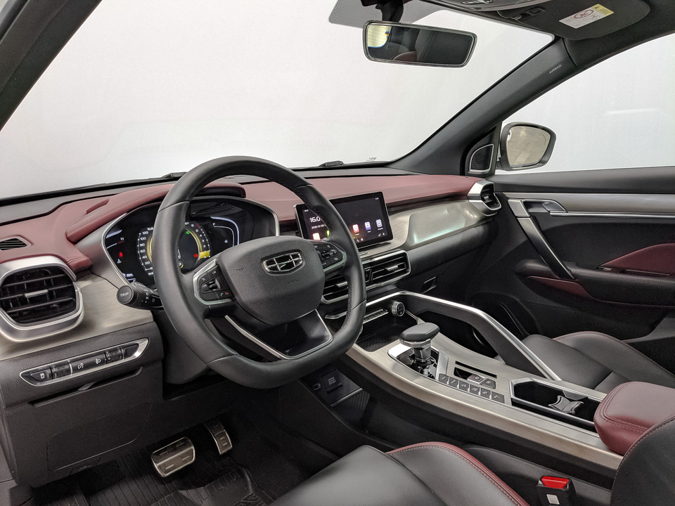 Geely Coolray с пробегом в автосалоне Форис Авто