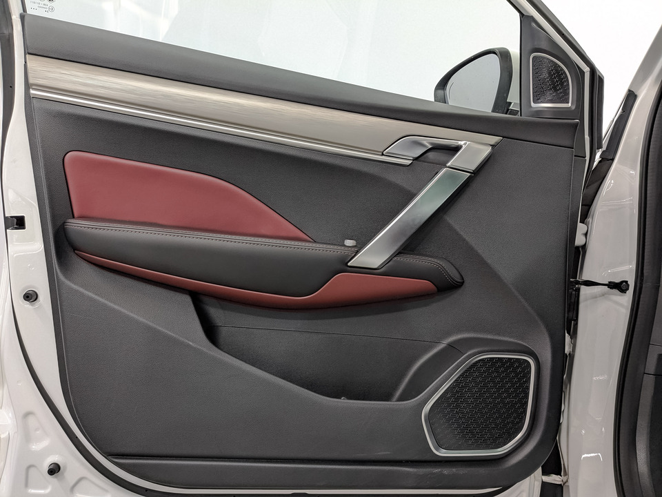 Geely Coolray с пробегом в автосалоне Форис Авто