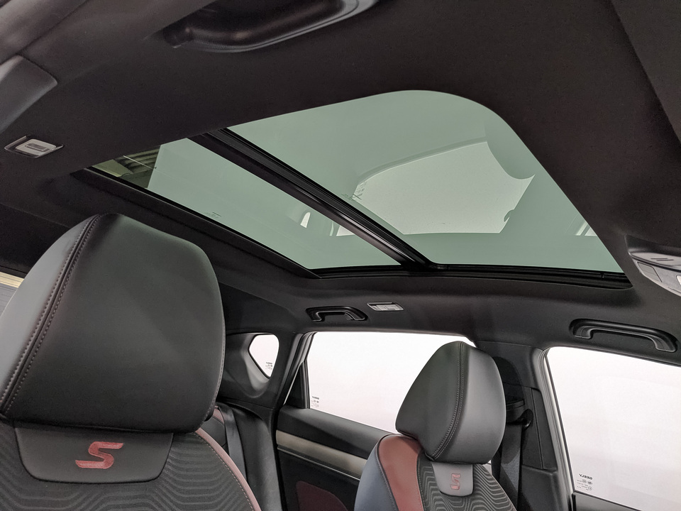 Geely Coolray с пробегом в автосалоне Форис Авто