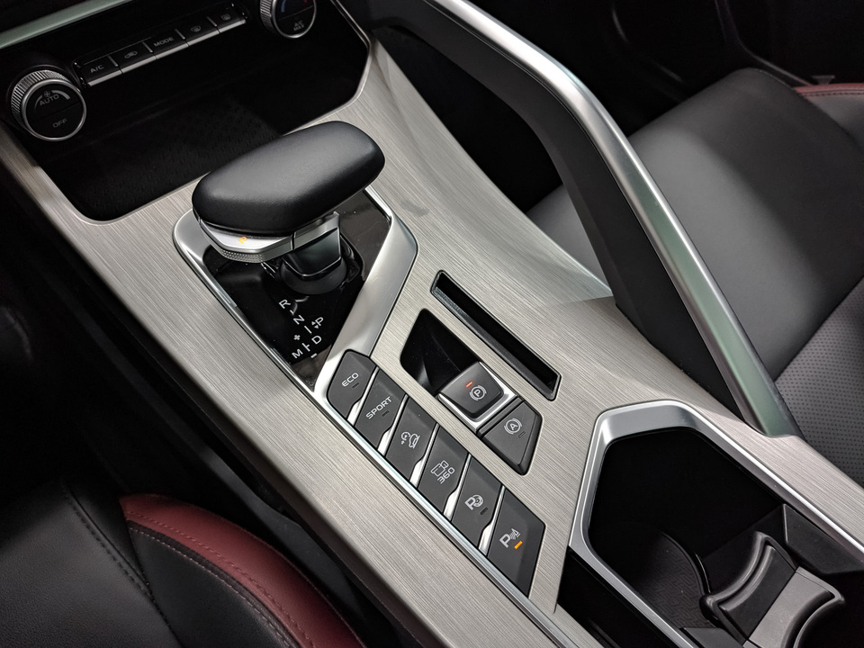 Geely Coolray с пробегом в автосалоне Форис Авто