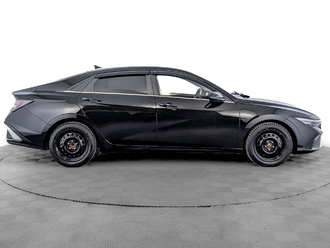 фото Hyundai Elantra VII 2024