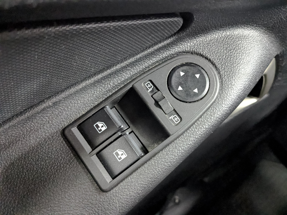 Lada Granta с пробегом в автосалоне Форис Авто