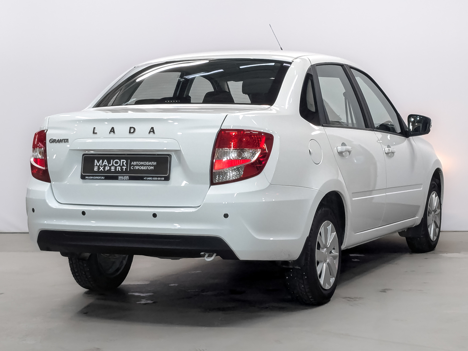 Lada Granta с пробегом в автосалоне Форис Авто