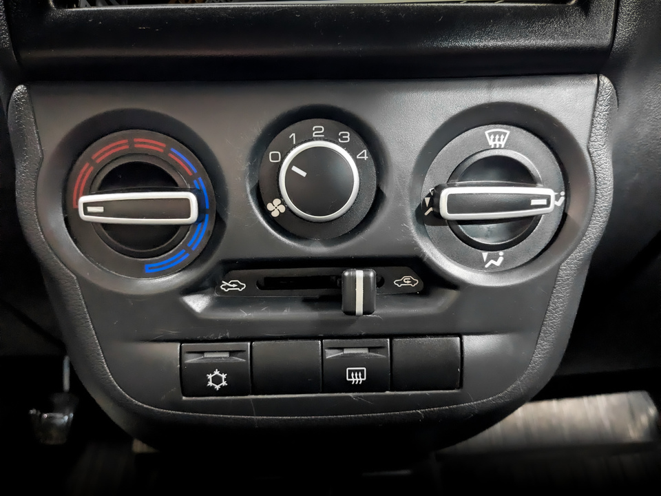 Lada Granta с пробегом в автосалоне Форис Авто