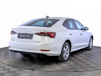 фото Skoda Octavia IV 2021