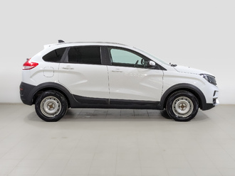 фото Lada XRAY 2021